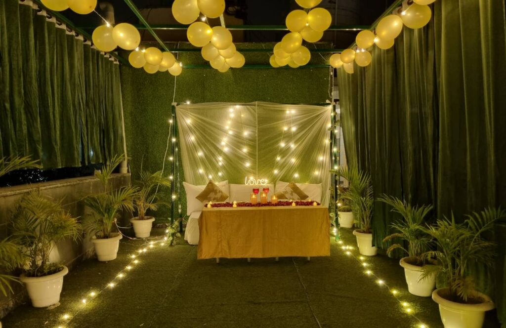 Candle Light Dinner In Gurgaon
