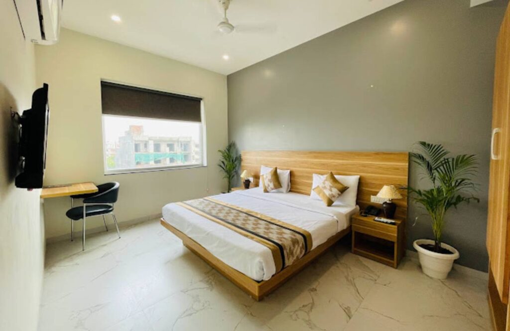 Hotel In Sector 45 Gurgaon